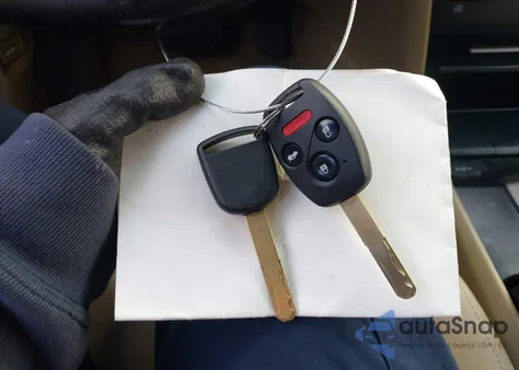 2008 Honda Accord 2.4 Ex-L from USA, damaged, VIN 1HGCP26848A078807